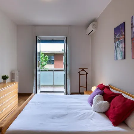 Feels Like شقة ميلان